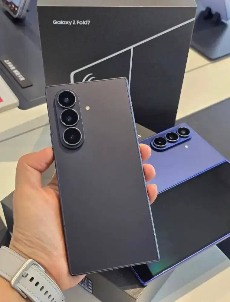 NEW SAMSUNG GALAXY Z FOLD7 12/256GB (KHUSUS KARTU KREDIT)