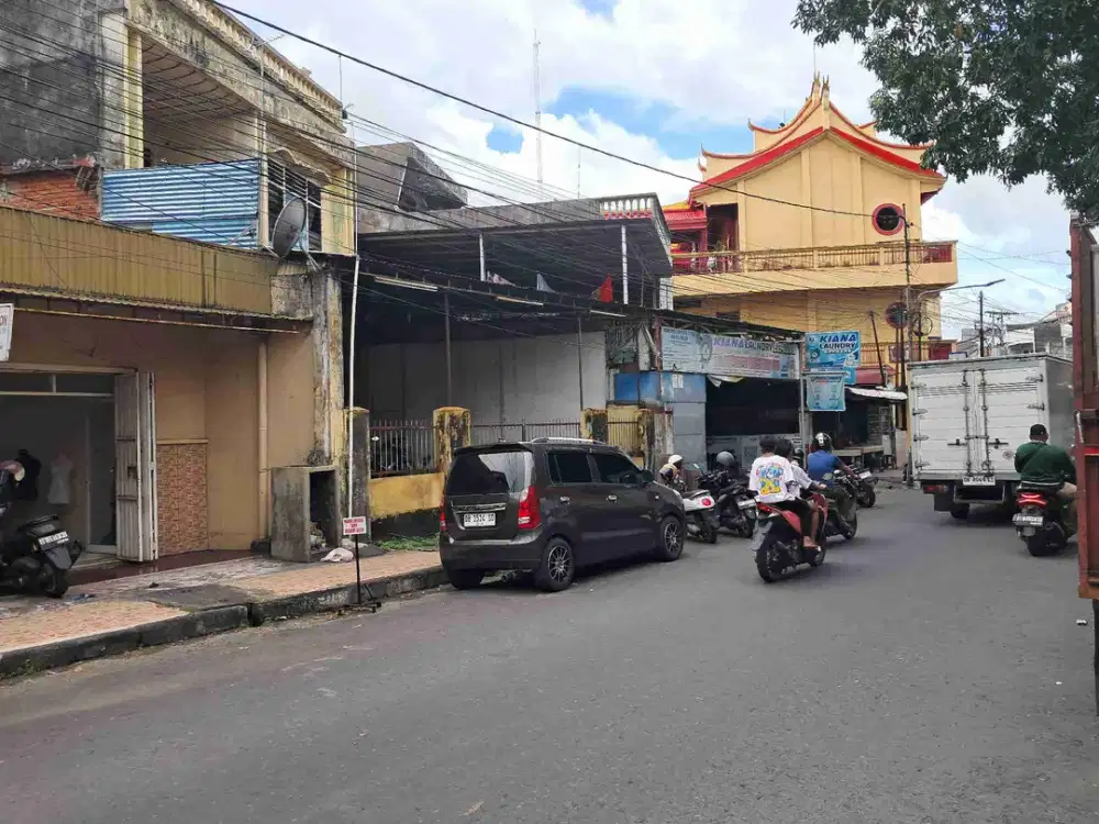 DIJUAL CEPAT RUKO SANGAT STRATEGIS DAERAH WENANG, HARGA SANGAT MURAH