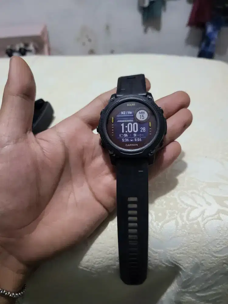 Garmin descent g1 solar