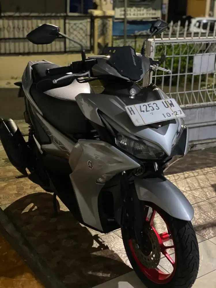 Yamaha Aerox tahun 2021 Barang istimewa