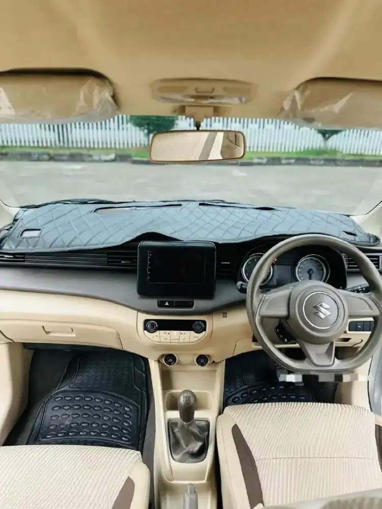 JUAL MOBIL ERTIGA 2021