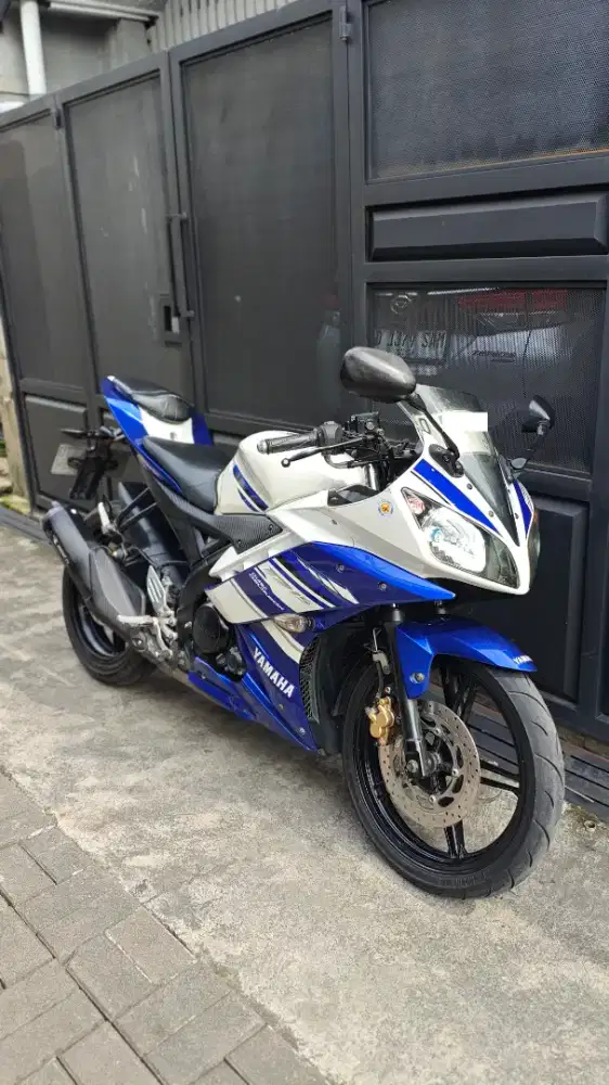 Yamaha YZF R15 V2 Tahun 2015 Bkn V3 V4