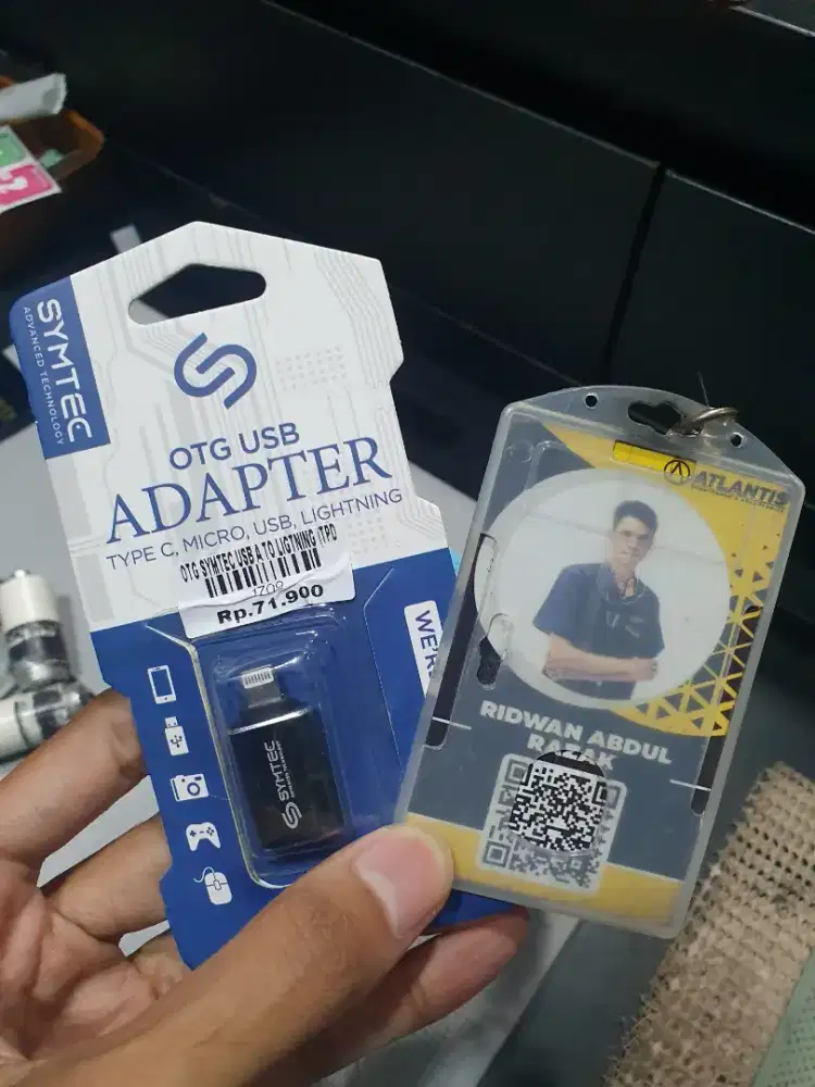 OTG SYMTEC USB A TO LIGHTNING | ATLANTIS DAHSYAT
