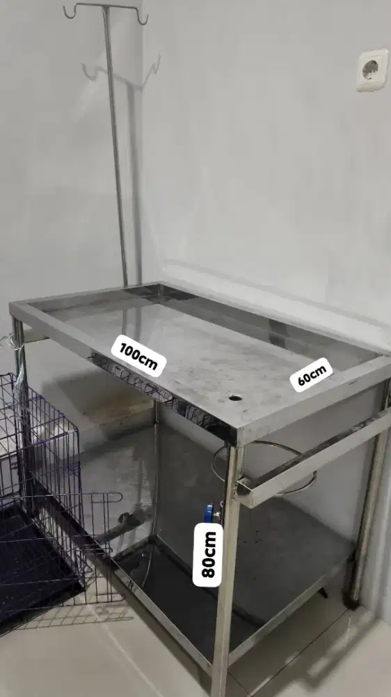 Meja Stainless (Meja Periksa Hewan) PRELOVED