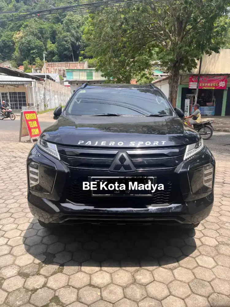 Pajero Sport Dakar Matic 4x2 2021 - 2022