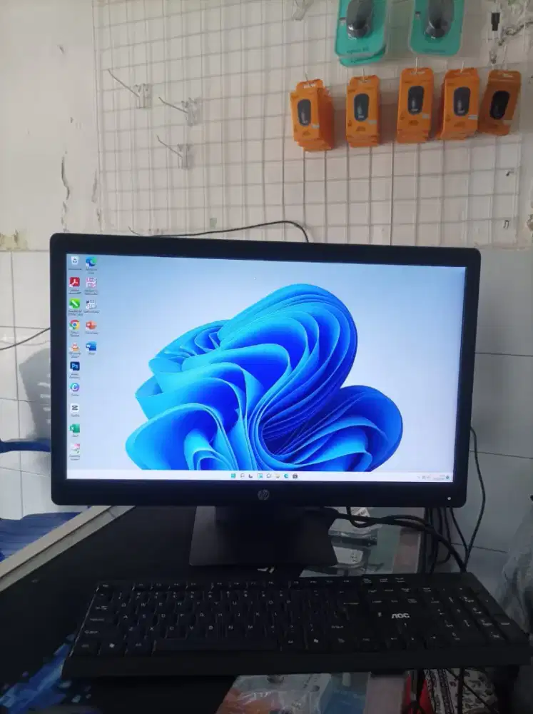 MONITOR LED 23INCH HP P232 FHD 60HZ SEKEN NORMAL 650PORT VGA & DP