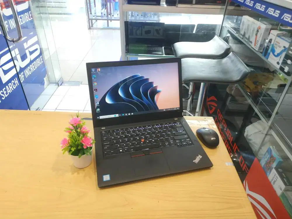 SIAP PAKE LAPTOP LENOVO THINKPAD T480 CORE i7 GEN 8 RAM 8GB