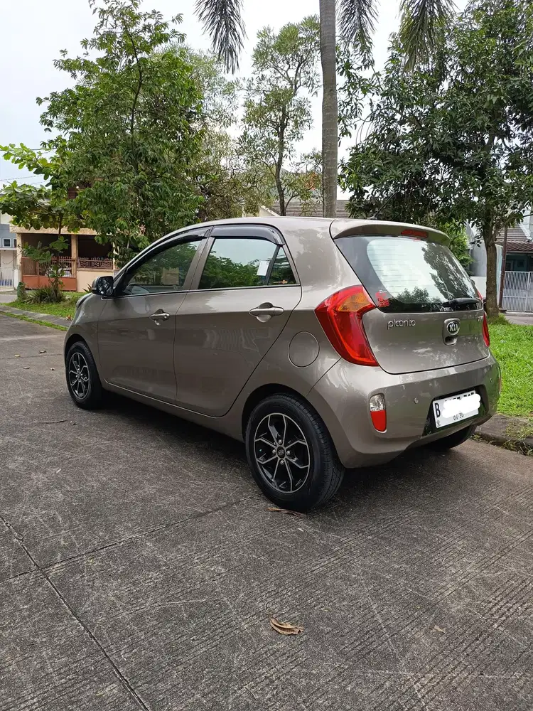 Kia Picanto 2015 Bensin