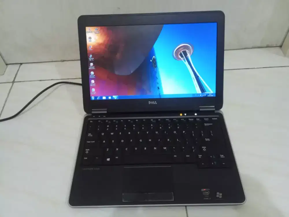 Laptop Dell Latitude e7240 core i7