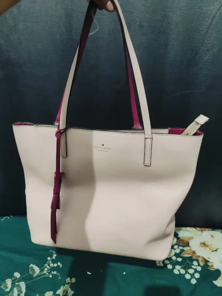 katespade tote bag