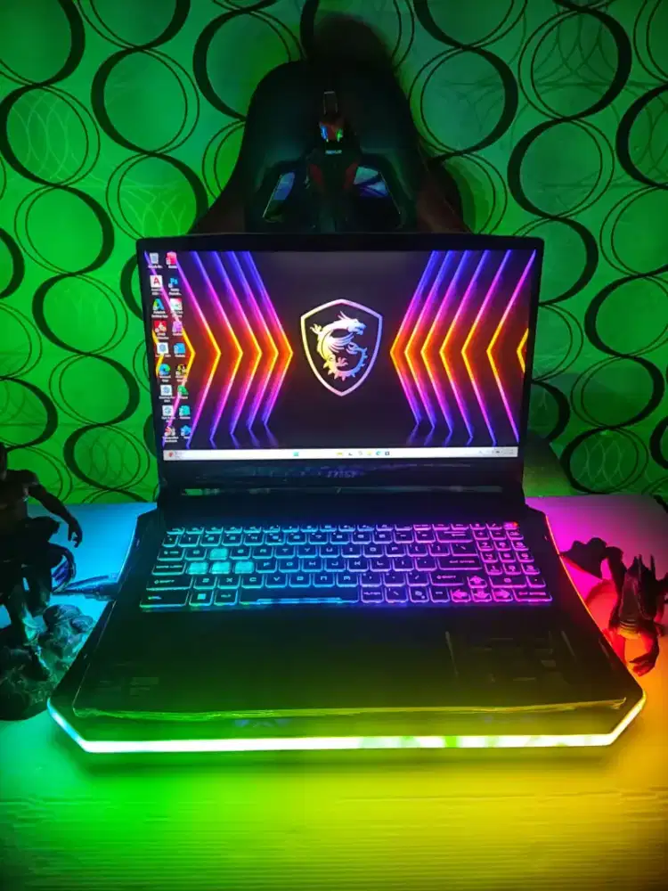 MSI KATANA 15HX B14WFK FULLSET LIKE NEW [GEN 14 + NVIDIA RTX 5060]