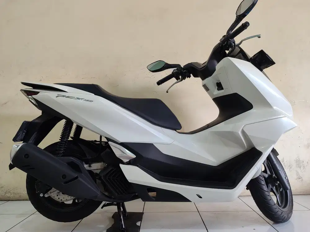 PCX 160 CBS 2025 istimewa mulus terawat siap pakai...