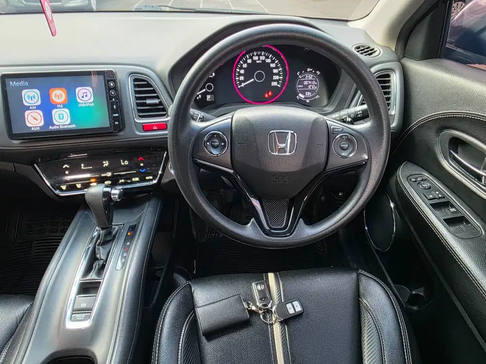 Honda HRV E Matic 2018 Dp 3 Juta Promo