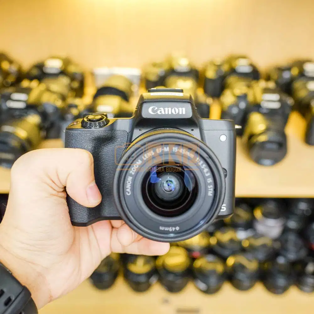 Canon M50 Kit 15-45mm Fullset Mulus