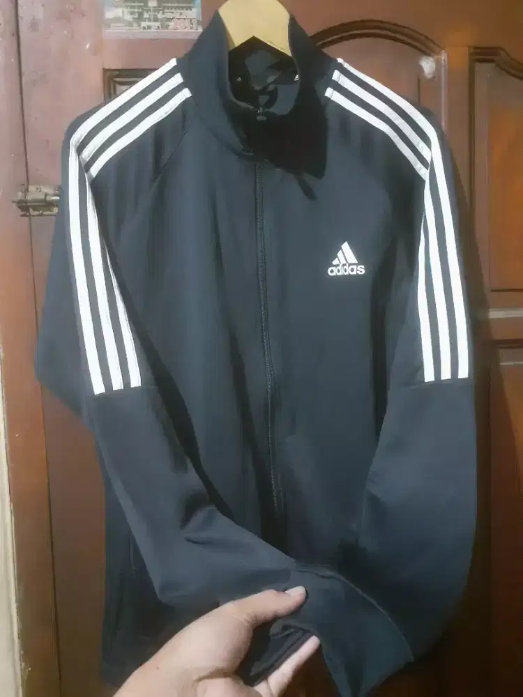 Jual trecktop adidas