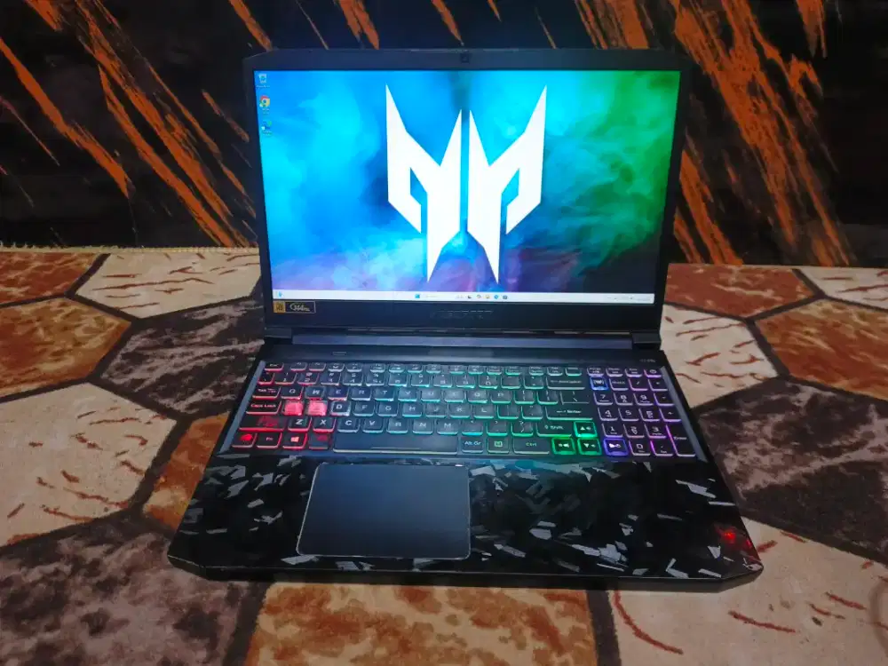Acer Predator Helios Core i5 Gen 9 RTX 2060 6GB SSD 512GB