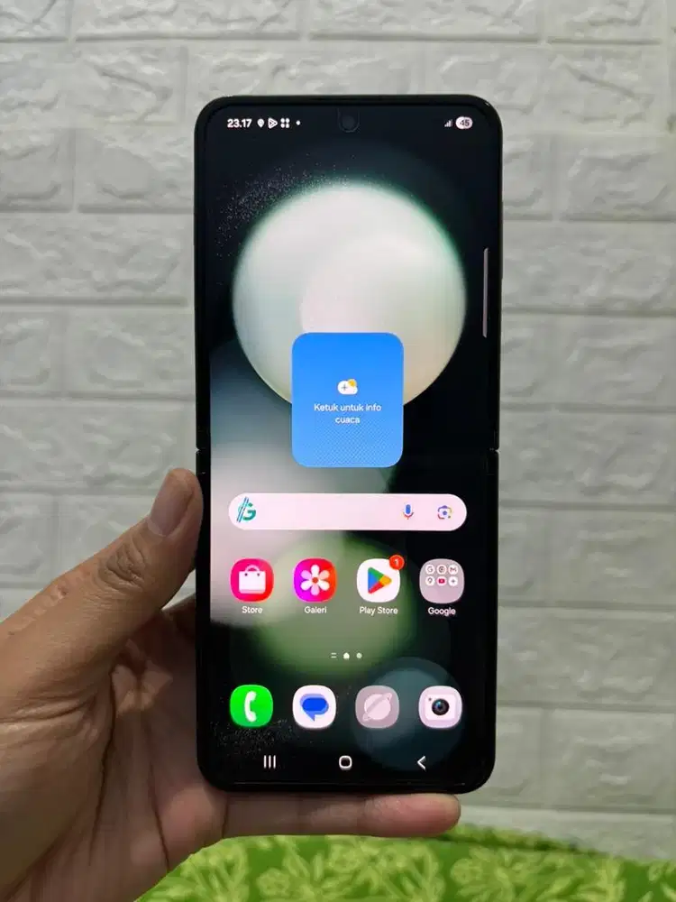 Samsung Z Flip5 Ram 8/512GB