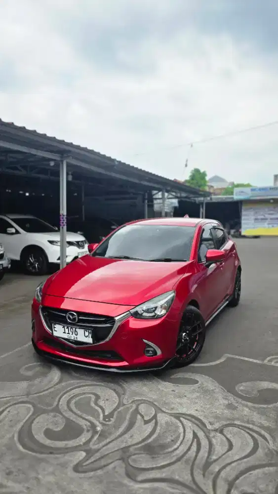 Mazda 2 Skyactiv R Matic 2017 Dp 5 Juta Terima Balik Nama
