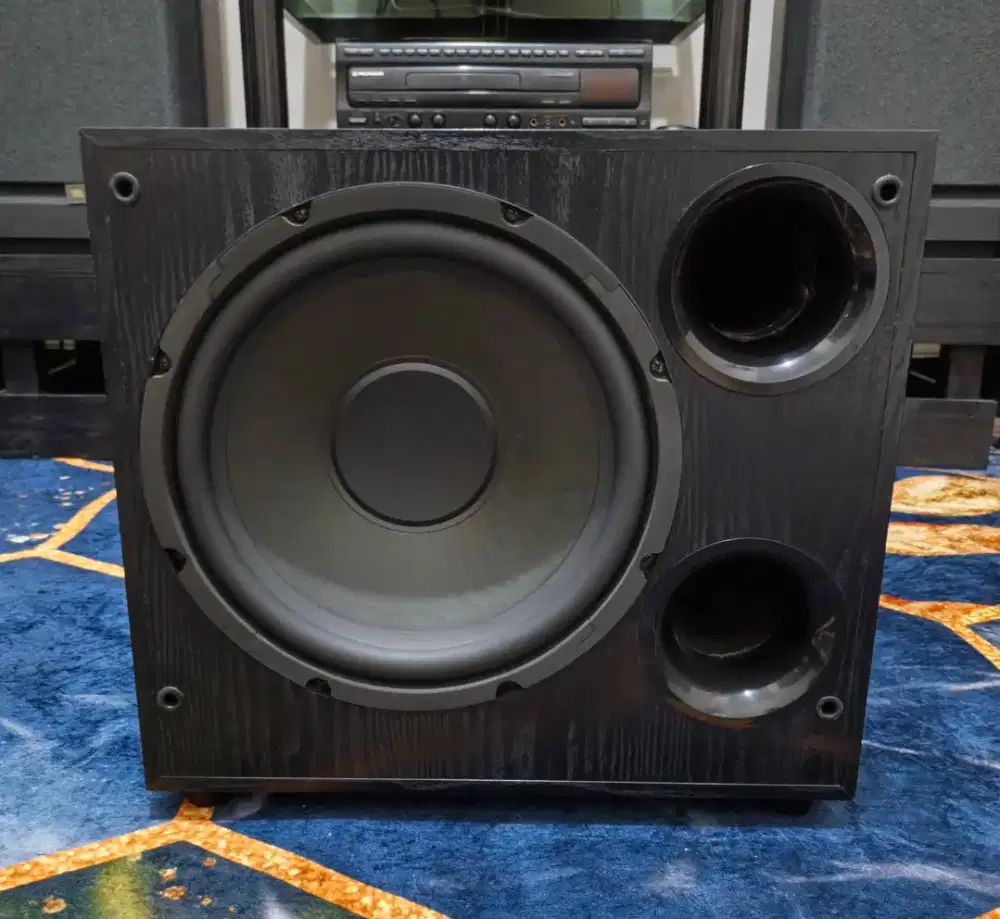 Subwoofer MB Quart QL D1200 SV (12 inch / Made in Canada)