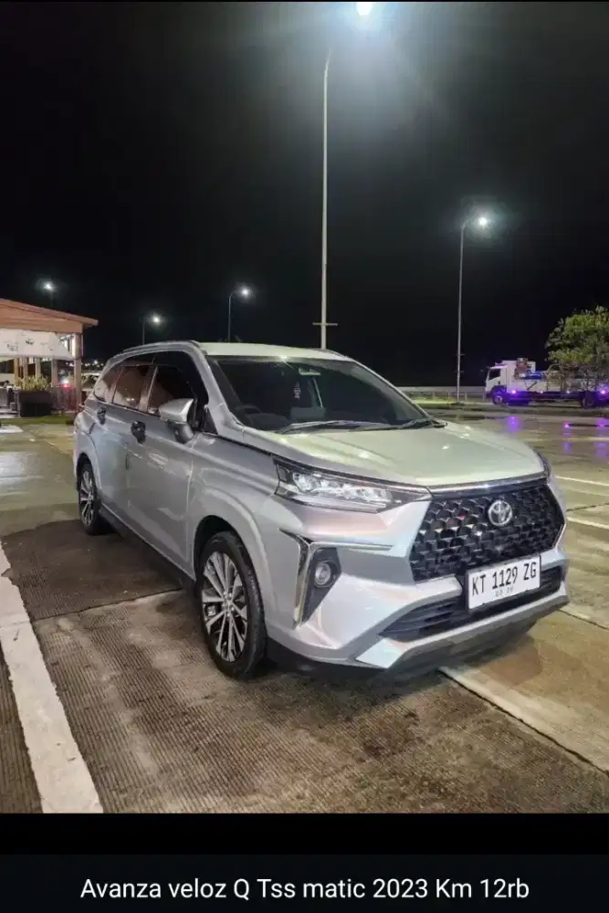 Dijual Cepat Avanza Veloz Q AT TSS 2023 kilometer rendah 12rb