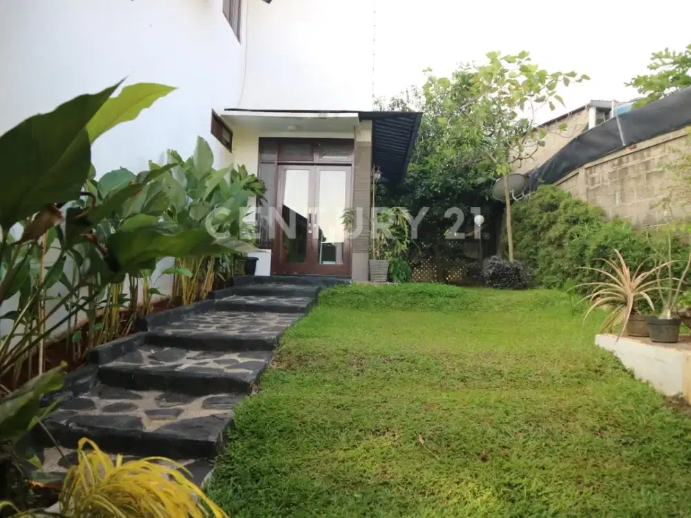 Dijual Rumah Nyaman Nan Asri Di Selatan Jakarta