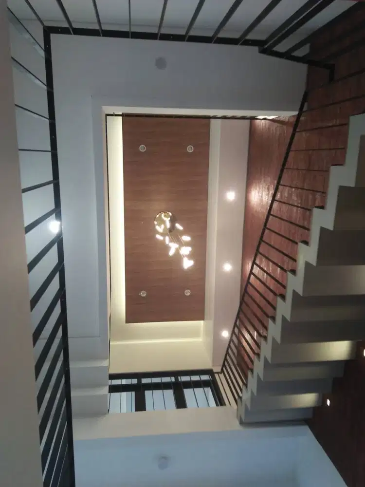 Ahli tukang pemasangan gypsum PVC dan pemasangan baja ringan.