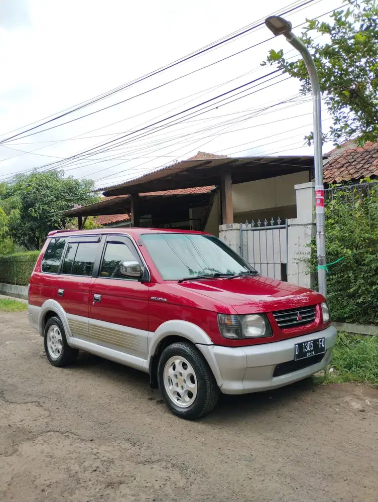 Mitsubishi Kuda 2001 Bensin