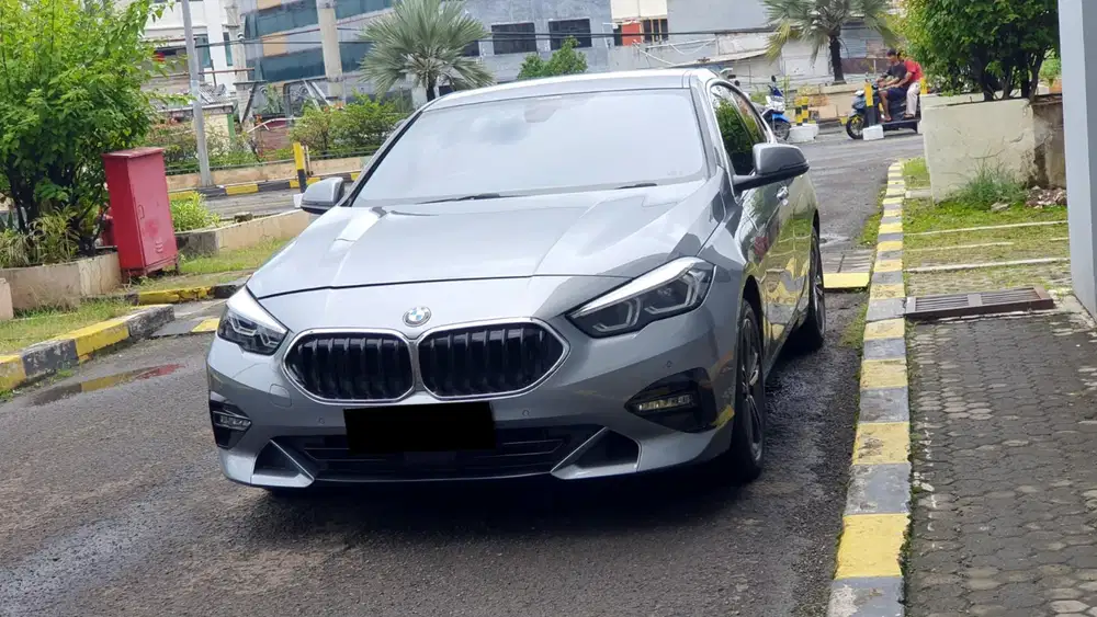 Km25rb bmw 218i gran coupe sedan 2022 abu