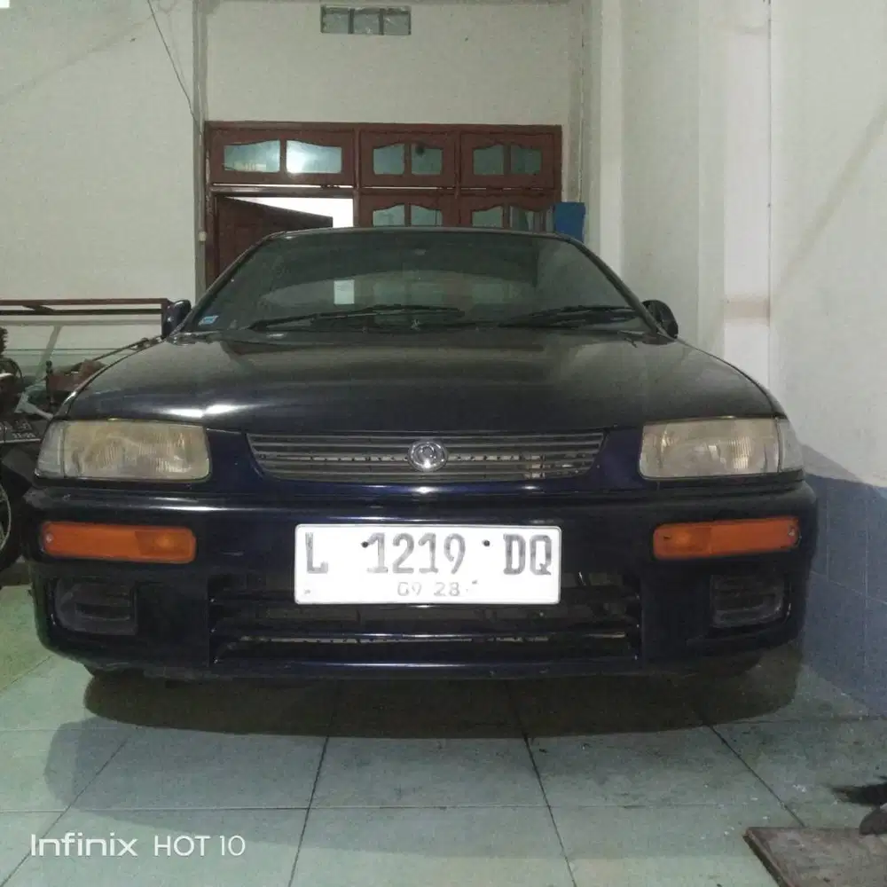 Mazda Lantis 323