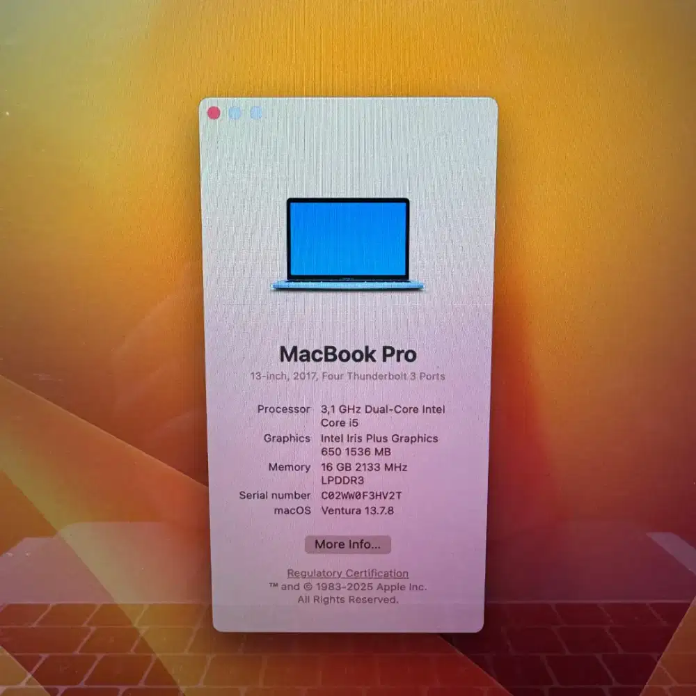 Macbook Pro 2017 Touchbar layar 13 Inch Ram 16 Ssd 512 Core I7