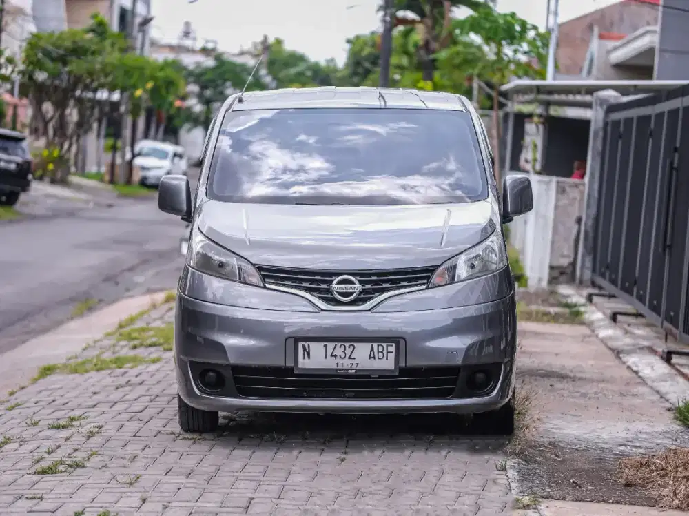 2013 Nissan Evalia MT