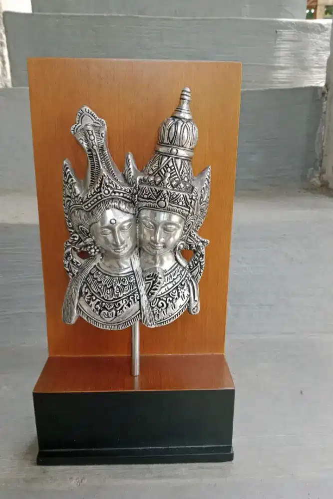 Rama Shinta logam aluminium