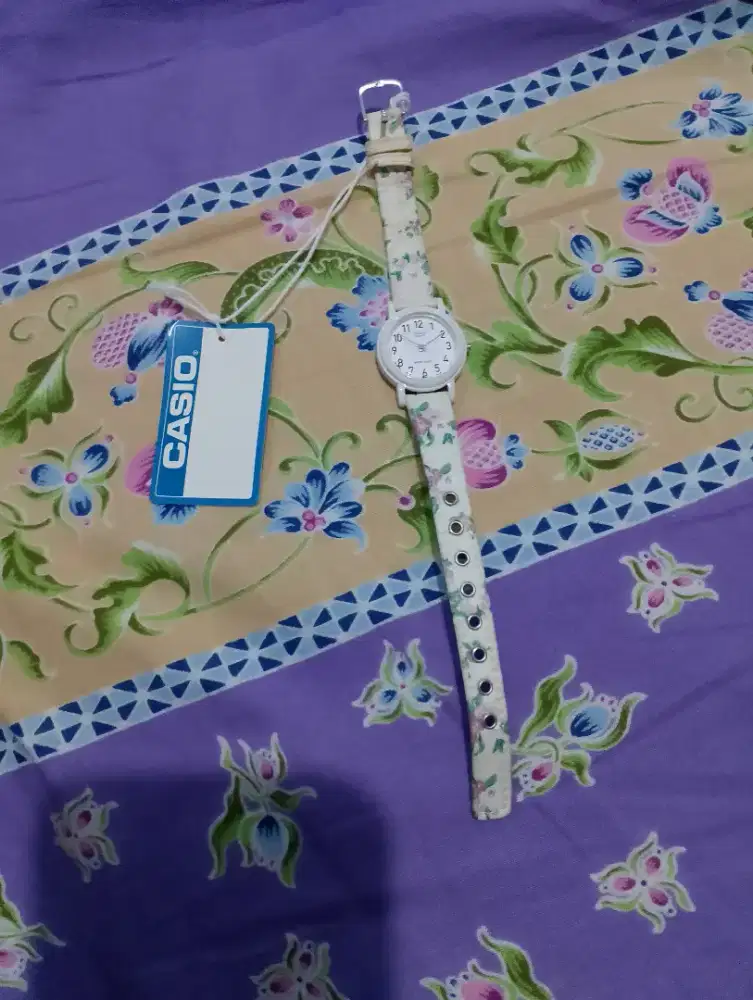 Jam tangan casio wanita bunga bunga
