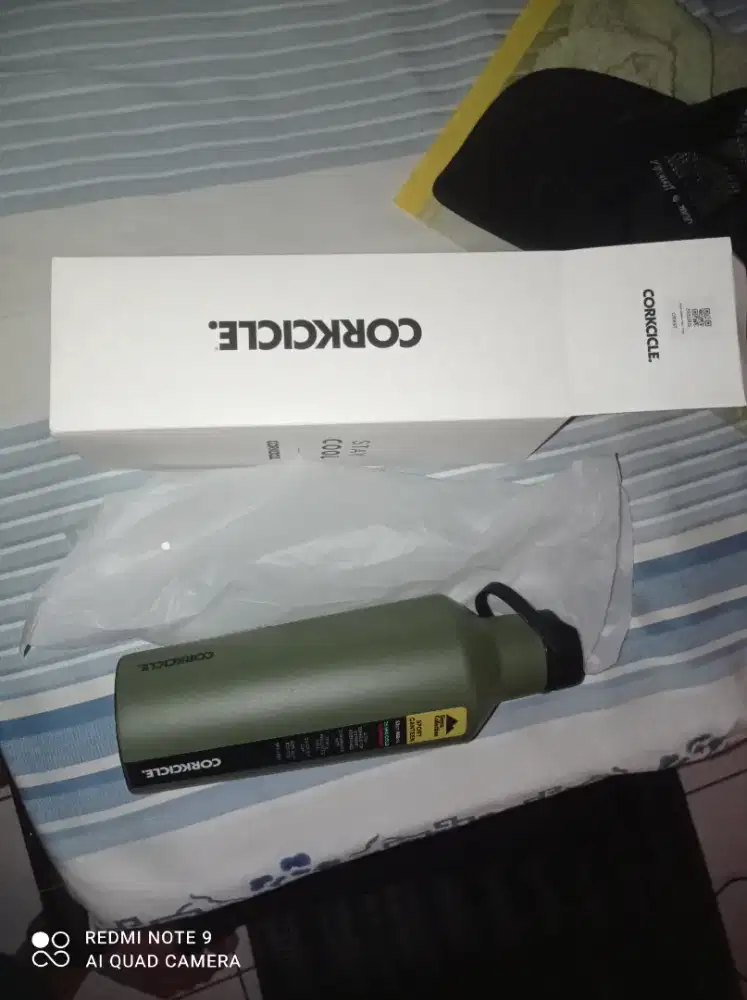 Tumble corkcicle 32 Oz