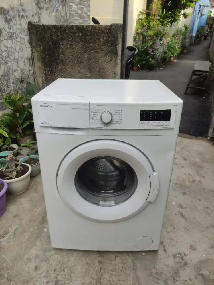 Mesin cuci front loading shrap 6 KG