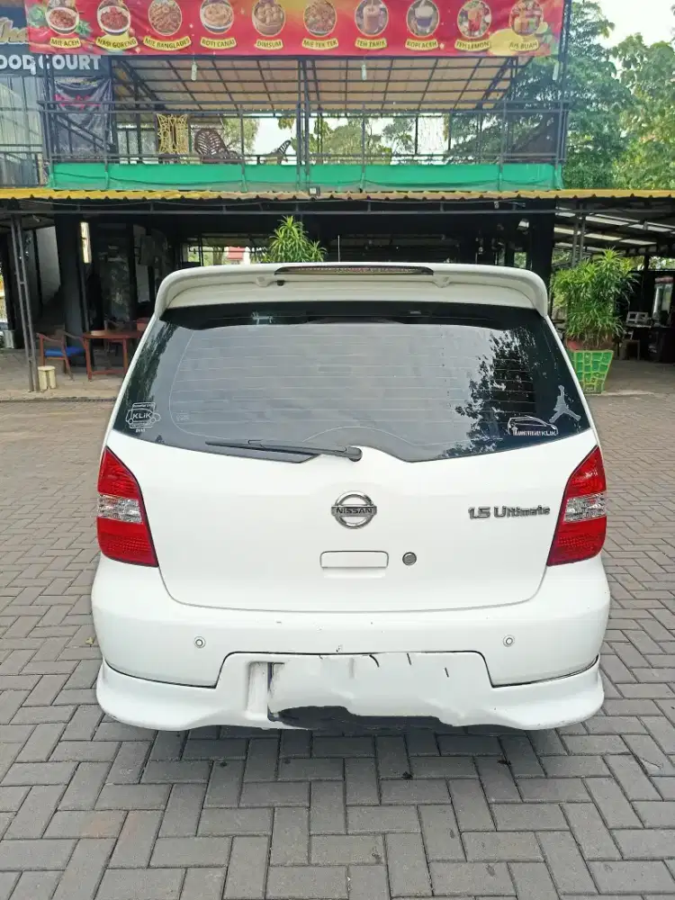 Grand Livina Ultimate 2013 Putih