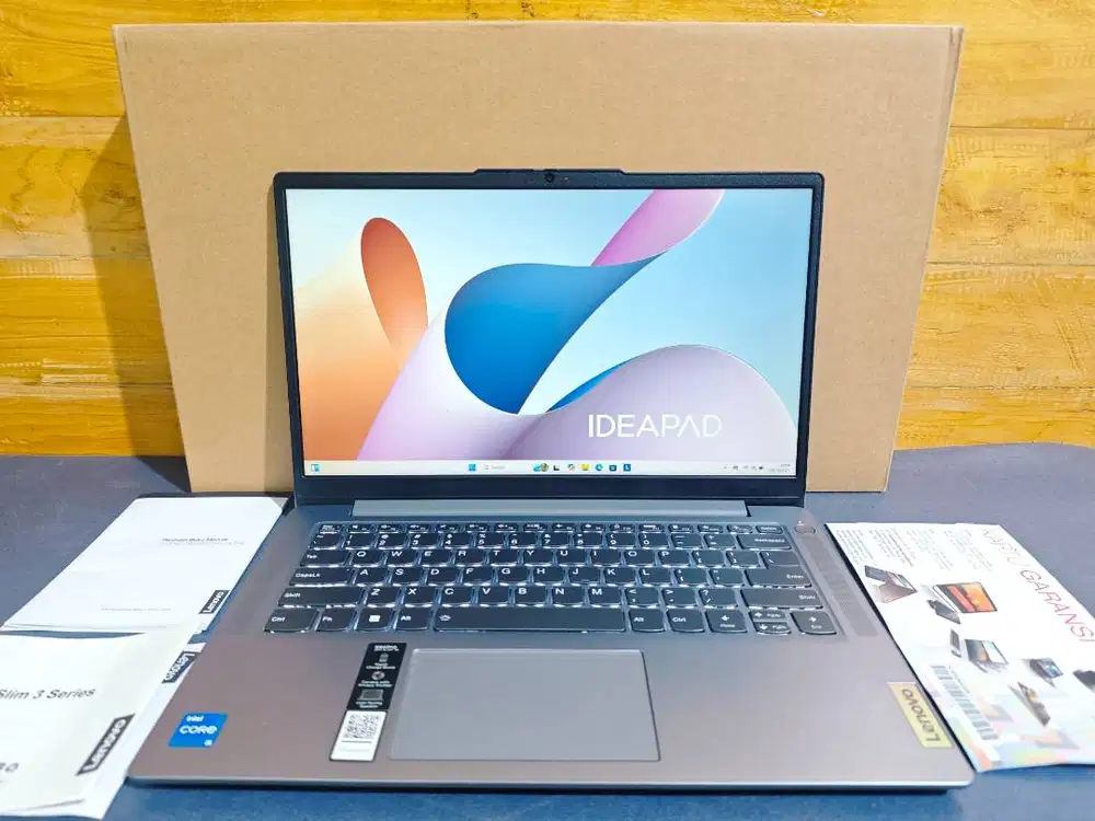 LENOVO IP Slim 3 Core i5-12450H RAM 8GB DDR5 SSD 512GB NVMe Fullset