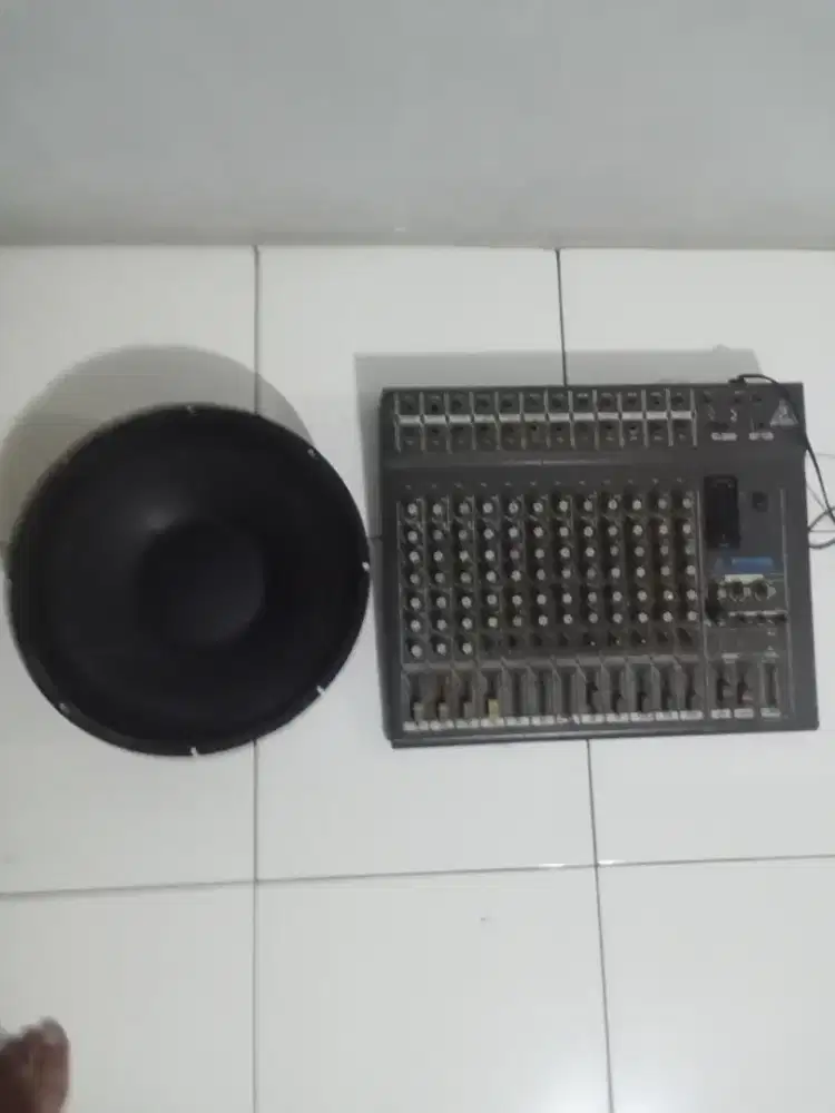Borongan speaker Canon 15 inch & Mixer 14 Channel