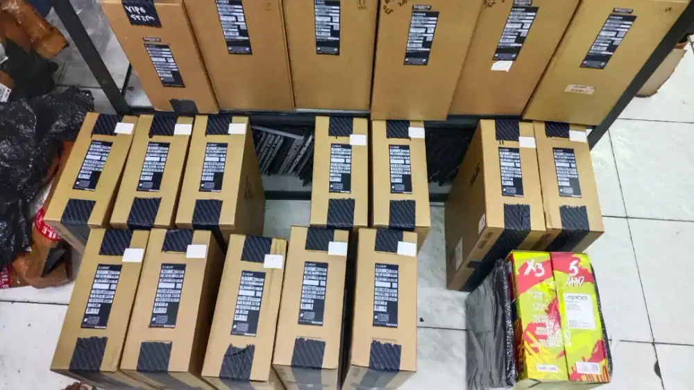 Laptop berbagai merek Asus hp Lenovo Acer axiio dll ready