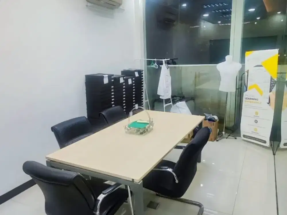 DIJUAL / DISEWAKAN Ruko Lokasi Strategis di Mainroad Kopo Bandung