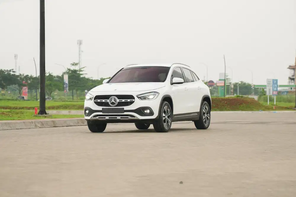 (DP 42jt) New Mercedes Benz GLA200 Progressive Line 2021
