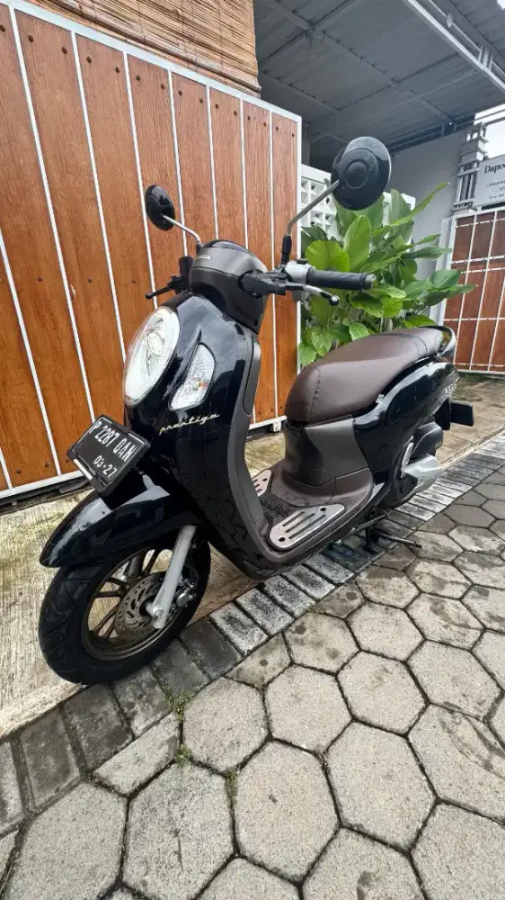 DIJUAL HONDA SCOOPY PRESTIGE BLACK 2022