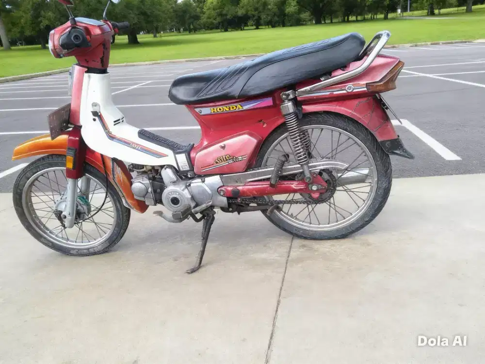 Honda C70 model di ubah star komplit STNK BPKB 4 speed 100cc grand