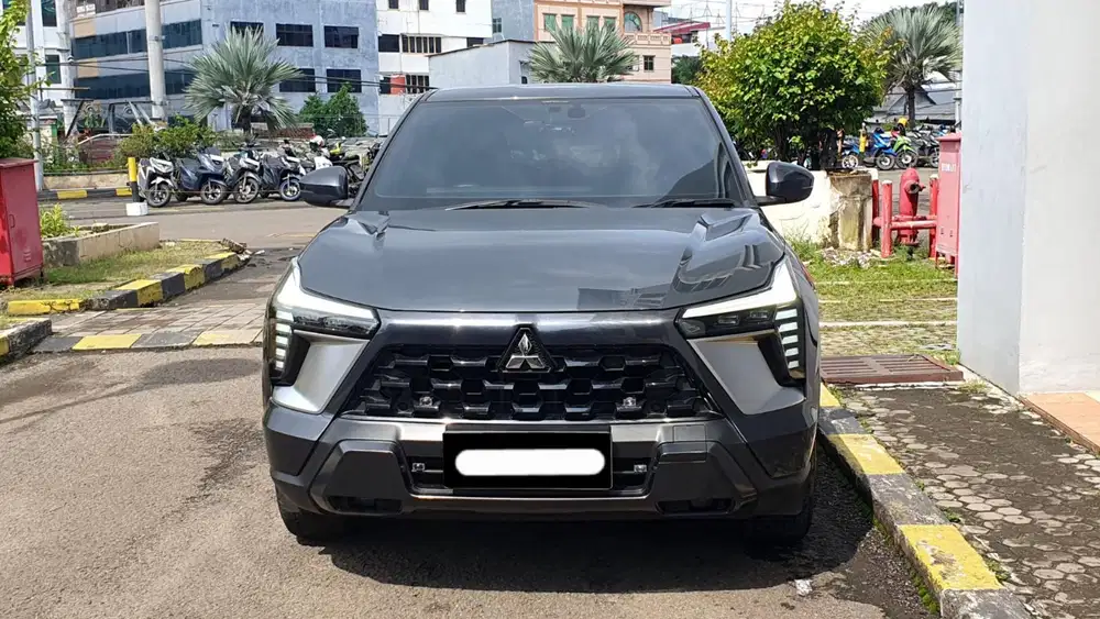 Km23rb mitsubishi xforce ultimate 2023 abu pajak panjang