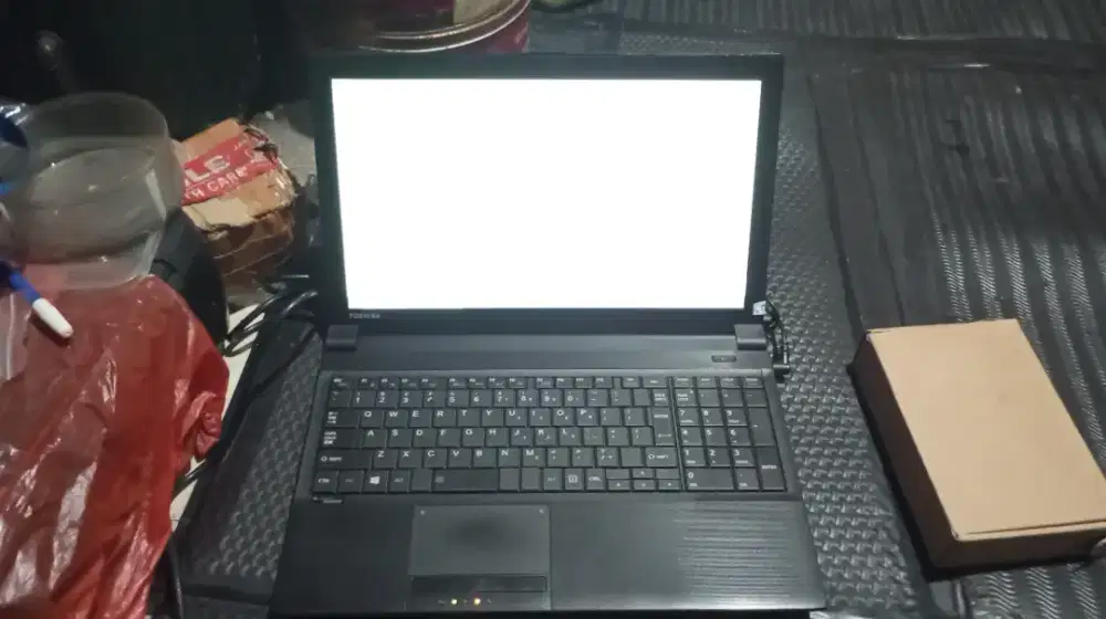 Toshiba dynabook B553