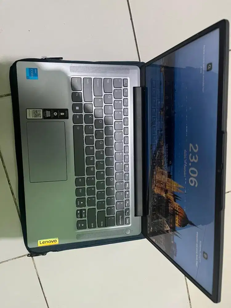 LENOVO ideapad i5 slim 3 tahun 2023