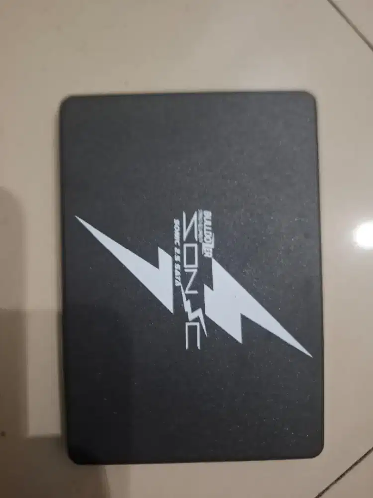 Ssd 512gb sata 2.5 merk Bulldozer sonic