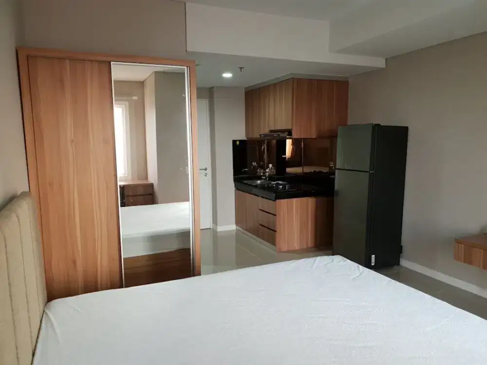 Metro Park Residence Studio Besar 30m2 Furnished