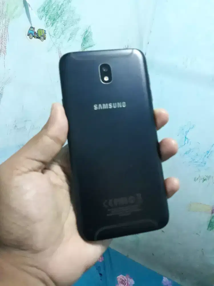 Samsung J7 pro NFC 3/32 apik