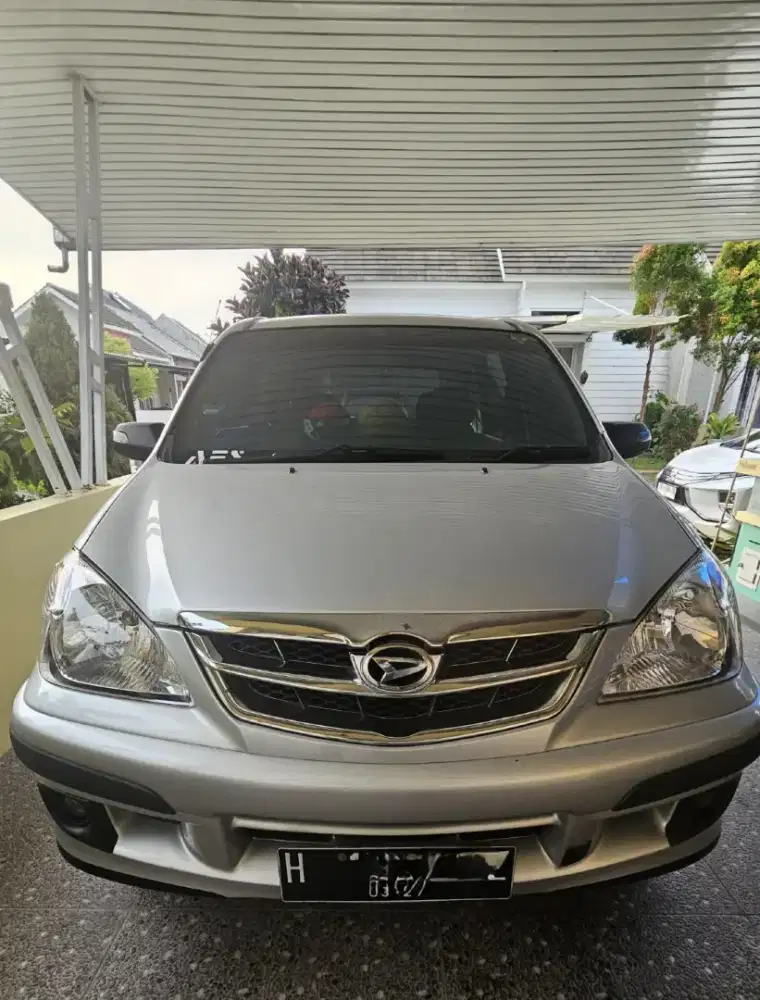 Xenia Li Family Istimewa